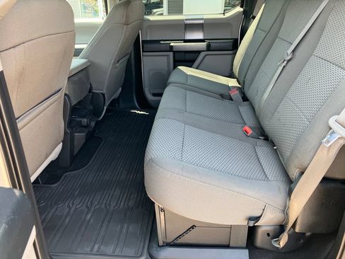 Used 2019 Ford F350 XLT w/ XLT Premium Package AWD/4WD image 12