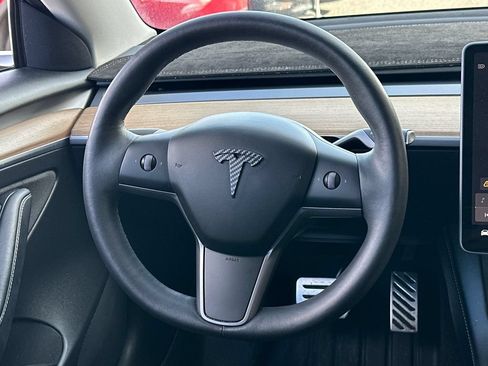 Used 2021 Tesla Model 3 Standard Range Plus RWD image 17