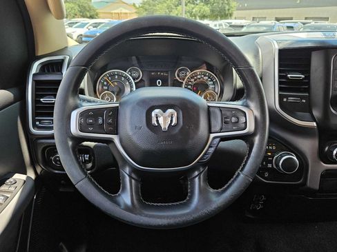 Used 2019 RAM 1500 Big Horn AWD/4WD image 22