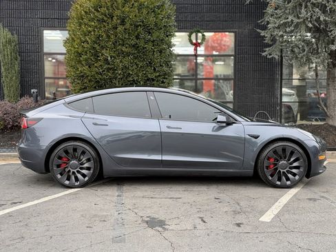 Used 2023 Tesla Model 3 Performance image 21