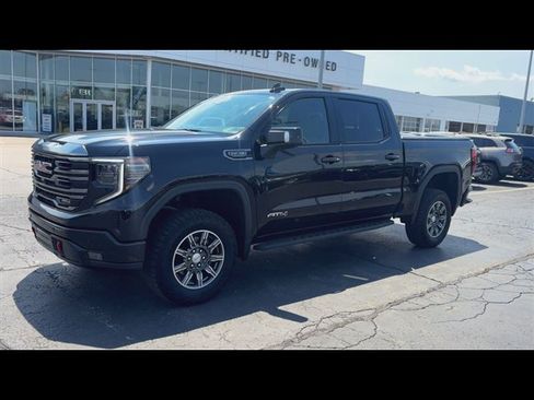 Certified 2024 GMC Sierra 1500 AT4 w/ AT4 Preferred Package AWD/4WD image 4