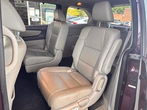 Used 2013 Honda Odyssey EX-L image 16