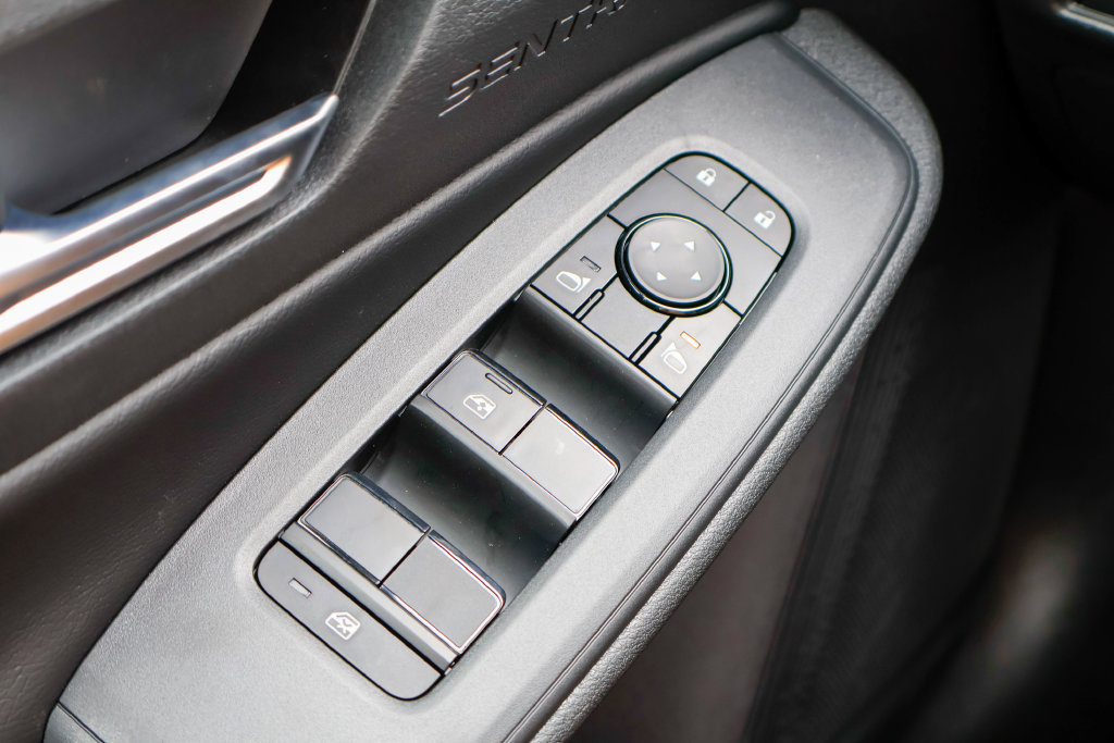 New 2027 Nissan Sentra SV FWD image 14