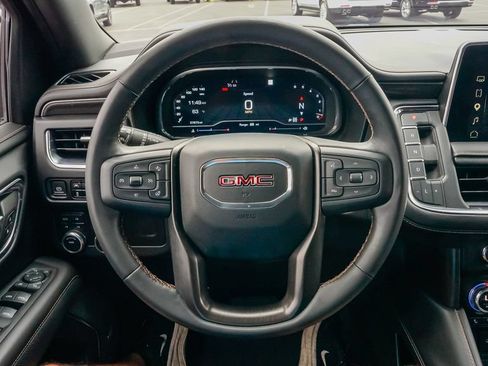 Used 2023 GMC Yukon AT4 w/ AT4 Premium Package AWD/4WD image 22