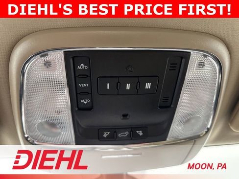 Used 2017 Jeep Grand Cherokee Limited AWD/4WD image 39