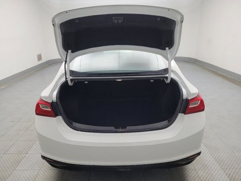 Used 2023 Chevrolet Malibu LT image 29