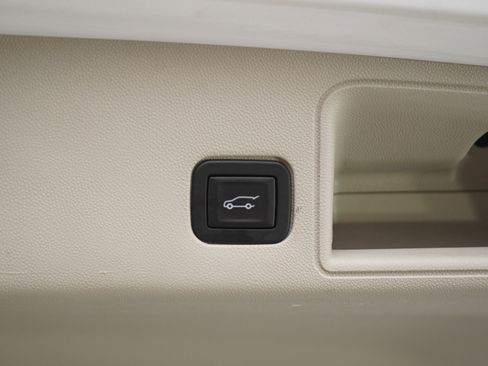 Used 2019 GMC Terrain Denali image 16