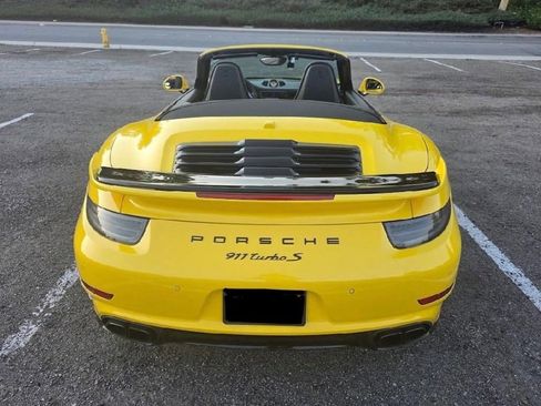 Used 2016 Porsche 911 Turbo S image 13