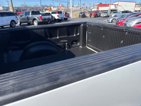 Used 2004 Ford F150 XLT image 12