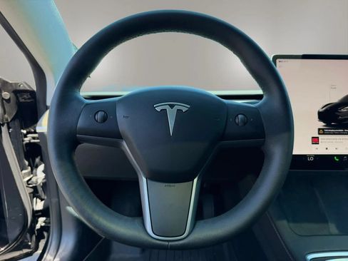 Used 2022 Tesla Model 3 RWD image 21