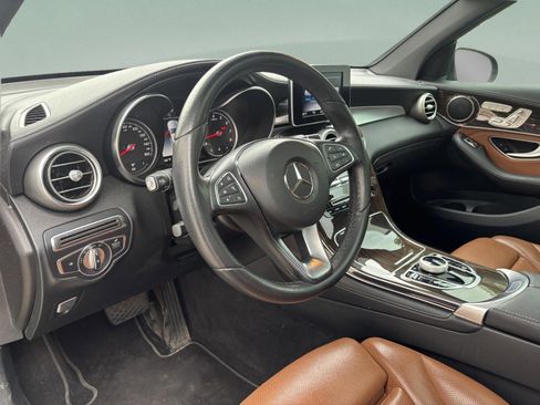 Used 2018 Mercedes-Benz GLC 300 image 16