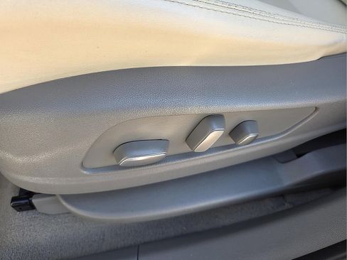 Certified 2021 Cadillac XT5 Premium Luxury image 14