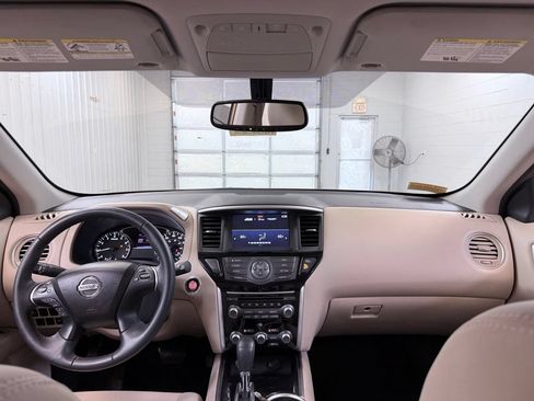 Used 2017 Nissan Pathfinder SV w/ Cargo Package FWD image 27
