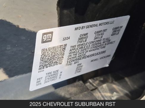Used 2025 Chevrolet Suburban RST w/ Comfort Package AWD/4WD image 27