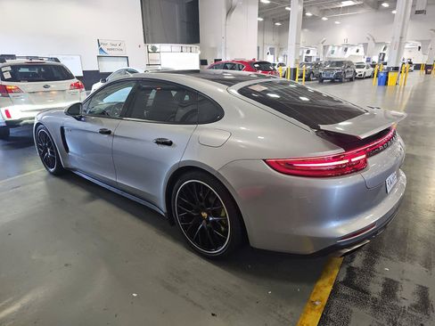 Used 2018 Porsche Panamera 4 AWD/4WD image 6