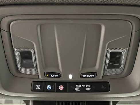 Used 2024 Chevrolet Silverado 1500 RST AWD/4WD image 37