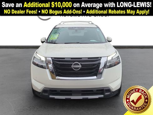 Used 2024 Nissan Pathfinder SL image 11