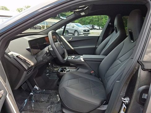 Used 2023 BMW iX xDrive50 AWD/4WD image 16