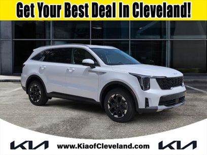 Used 2025 Kia Sorento S