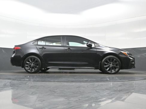 Used 2023 Toyota Corolla SE w/ Carpet Mat Package (TMS) FWD image 33