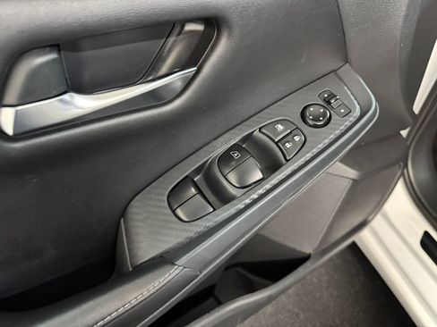 Used 2024 Nissan Sentra SV w/ All-Weather Package FWD image 12