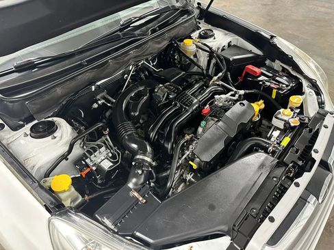 Used 2013 Subaru Outback 2.5i Limited w/ Moonroof Pkg image 14