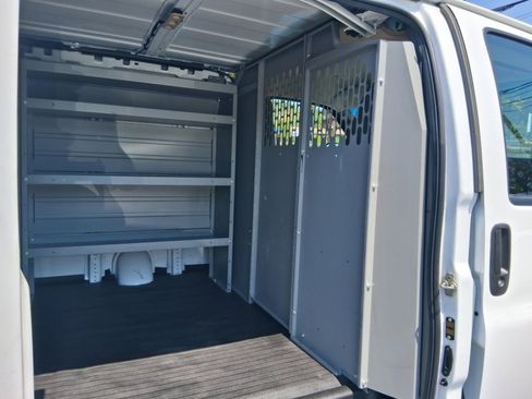 Used 2022 Chevrolet Express 2500 w/ Driver Convenience Package RWD image 15