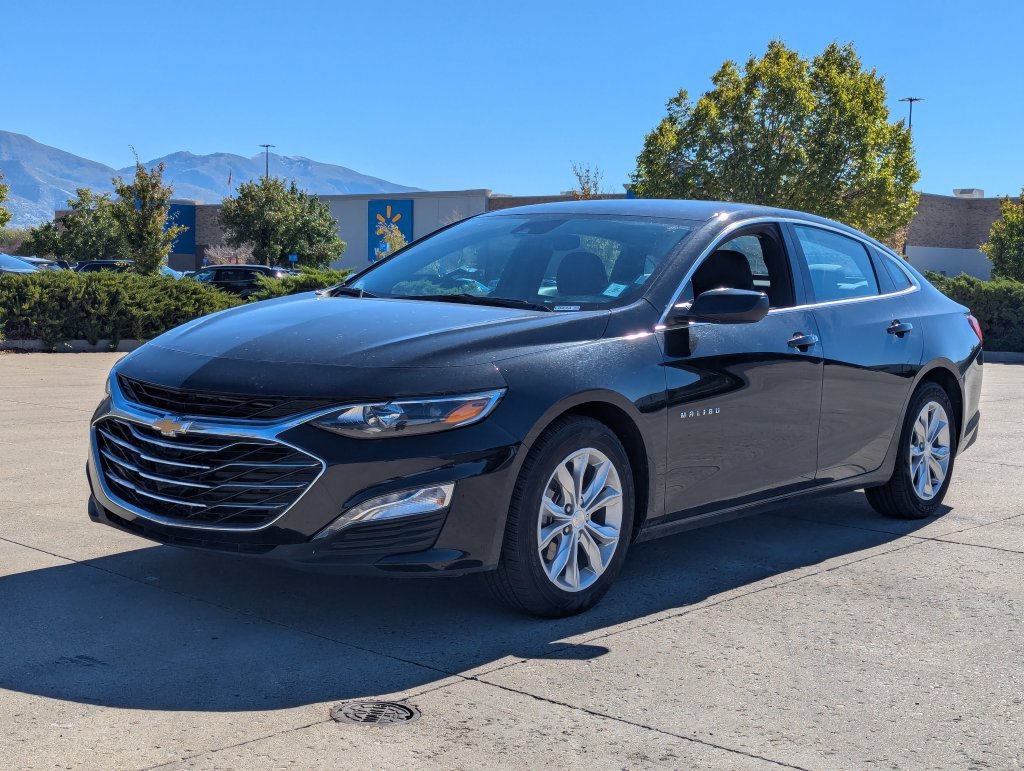 Used 2025 Chevrolet Malibu LT FWD image 8