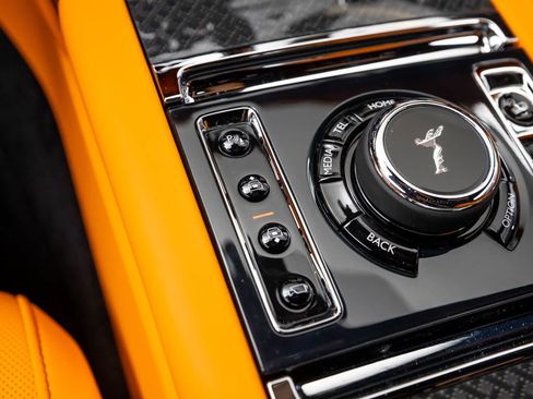 New 2027 Rolls-Royce Cullinan Black Badge AWD/4WD image 40