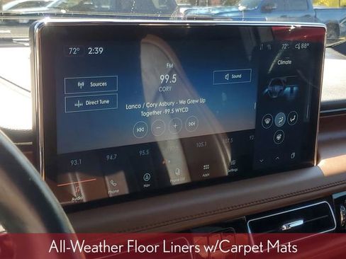 Used 2022 Lincoln Nautilus Reserve image 24