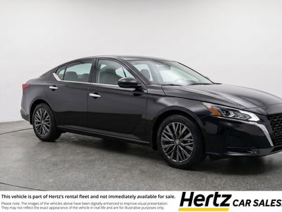 Used 2025 Nissan Altima 2.5 SV