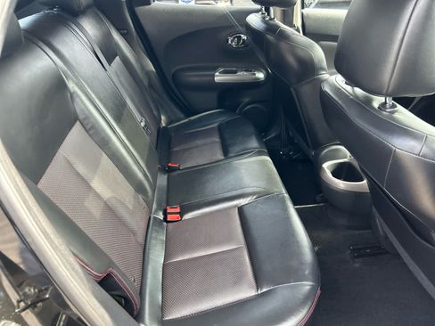 Used 2011 Nissan Juke SL AWD/4WD image 25