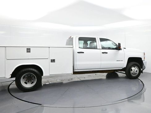 Used 2019 Chevrolet Silverado 3500 W/T w/ WT Convenience Package AWD/4WD image 8
