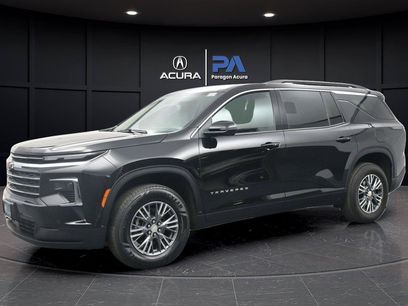 Used 2024 Chevrolet Traverse LT w/ Enhanced Driving Package