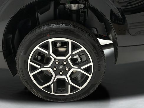 New 2026 Ford Maverick Lariat AWD/4WD image 10