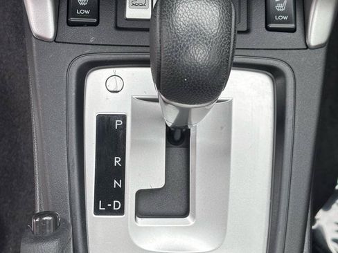 Used 2014 Subaru Forester 2.5i Limited AWD/4WD image 15
