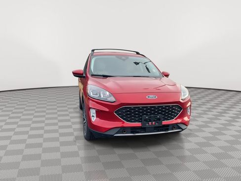 Used 2022 Ford Escape SEL w/ Class II Trailer Tow Package image 3