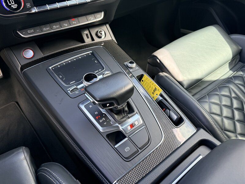 Used 2020 Audi SQ5 Prestige w/ Prestige Package AWD/4WD image 17