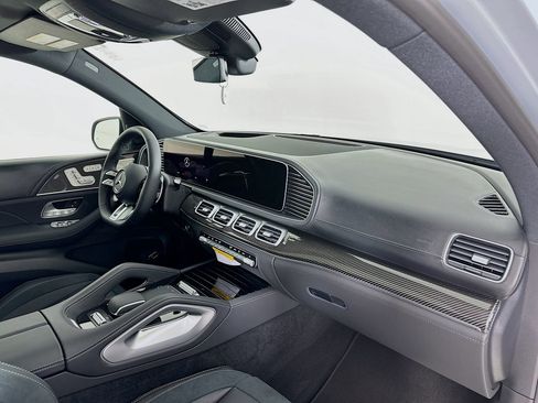 New 2026 Mercedes-Benz GLE 53 AMG 4MATIC image 32