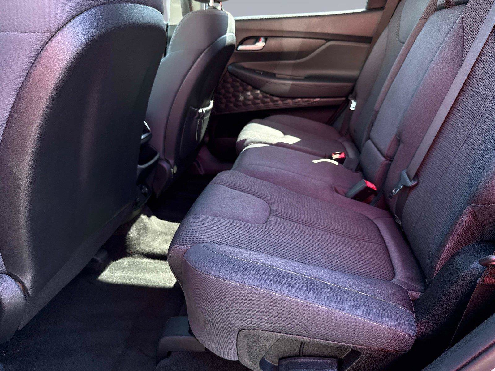 Used 2019 Hyundai Santa Fe SE FWD image 13