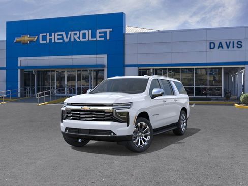 New 2026 Chevrolet Suburban Premier w/ Sun And Tow Package image 8