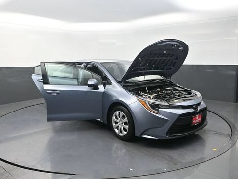 Used 2024 Toyota Corolla LE FWD image 39