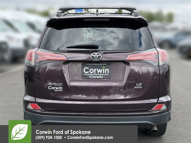 Used 2016 Toyota RAV4 LE AWD/4WD image 16
