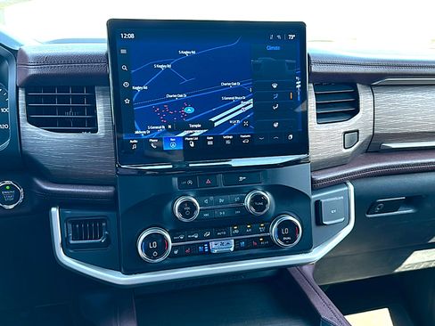 Used 2023 Ford Expedition Limited image 33