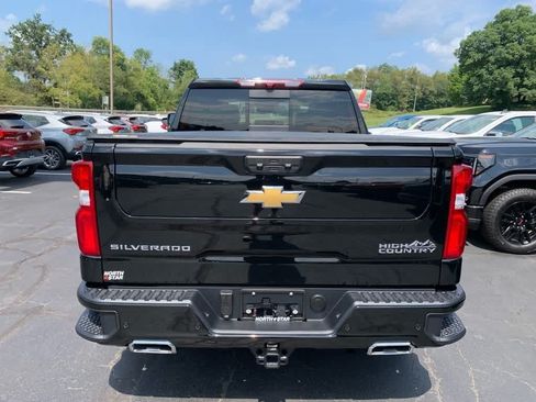 Used 2026 Chevrolet Silverado 1500 High Country w/ High Country Premium Package AWD/4WD image 4