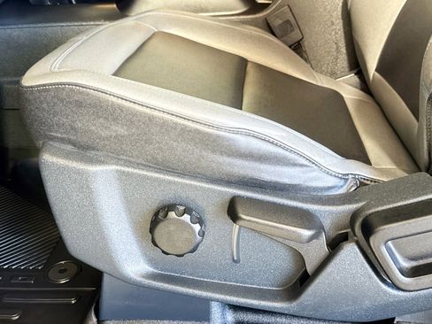 Used 2021 Ford Bronco Black Diamond image 18