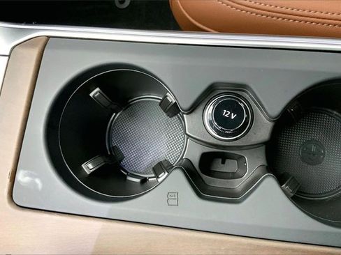 Used 2025 Audi A6 Premium Plus image 33