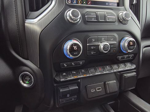 Used 2019 GMC Sierra 1500 Denali w/ Denali Ultimate Package image 19