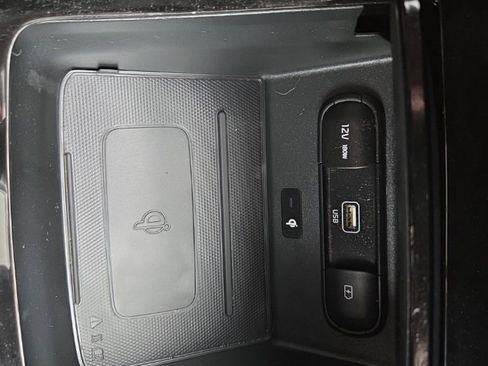 Used 2022 Kia Telluride EX w/ EX Premium Package image 31