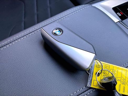 Used 2025 BMW X1 xDrive28i image 14